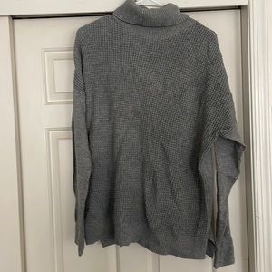 NWT unique Sonoma long sleeve tunic style top.